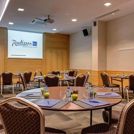 Rezort Radisson Blu & 5*