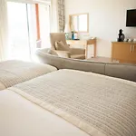 Radisson Blu & 5*