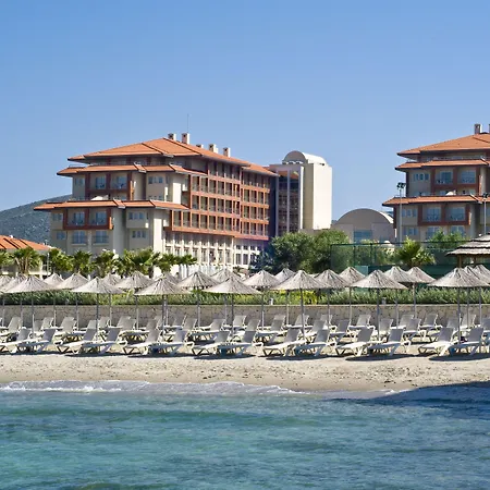 Radisson Blu & Кешме