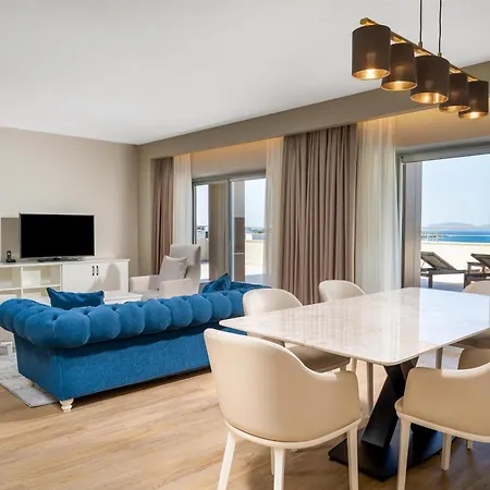 切什梅丽笙布鲁spa度假酒店 5* Çeşme