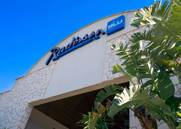 切什梅丽笙布鲁spa度假酒店 5*