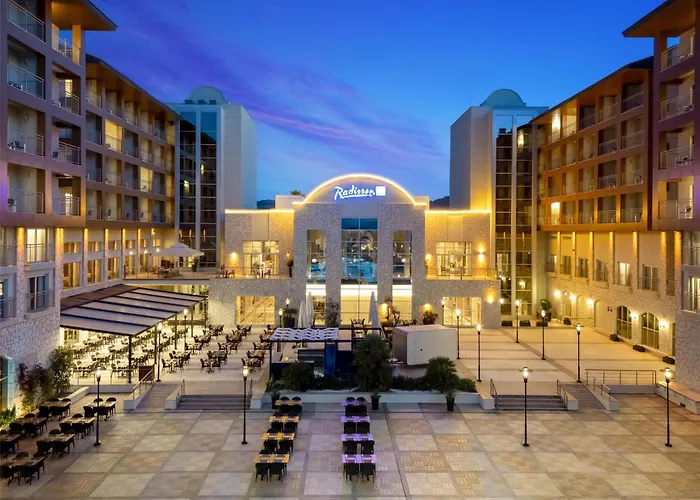 度假村 切什梅丽笙布鲁spa度假酒店 5*